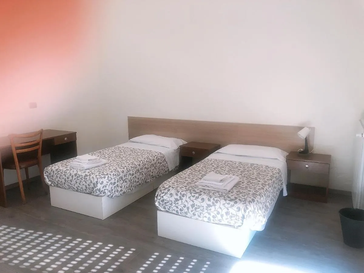 Affittacamere New Family Inn Pero