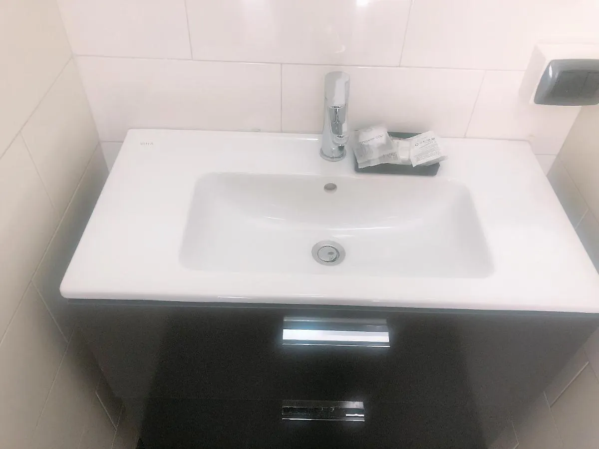 Affittacamere New Family Inn Pero